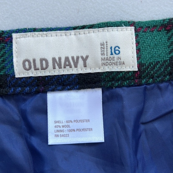 Old Navy Plaid Wool Skirt - Picture 2 of 5